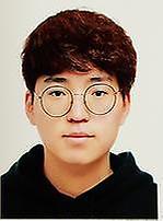 김유현 사진